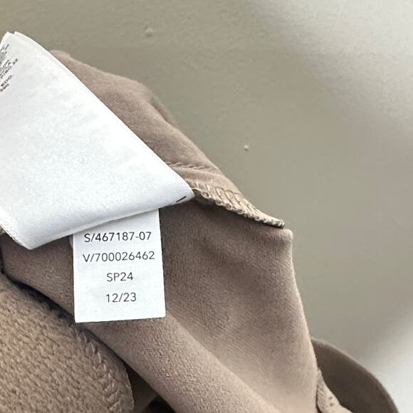 ATHLETA Endless High Rise Cargo Pant Rustic Beige Tan Sz 12 {JJ47} - Picture 7 of 7